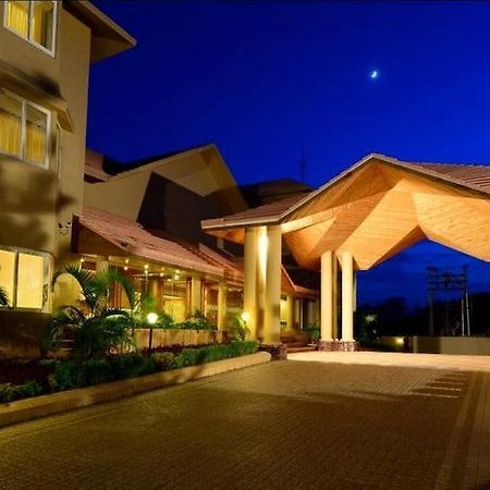 The Chariot Resort & Spa Puri Exteriör bild